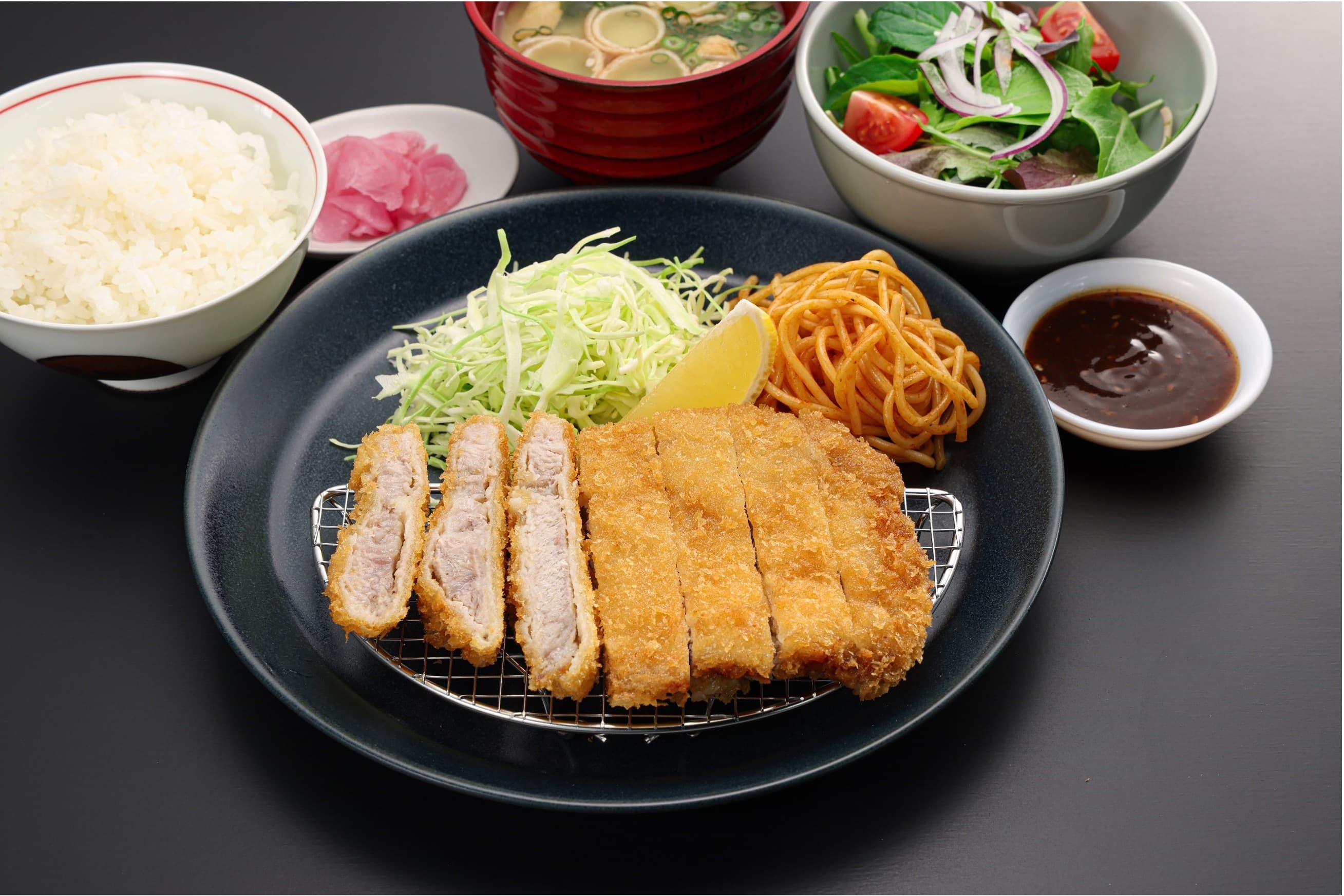 豚カツ定食